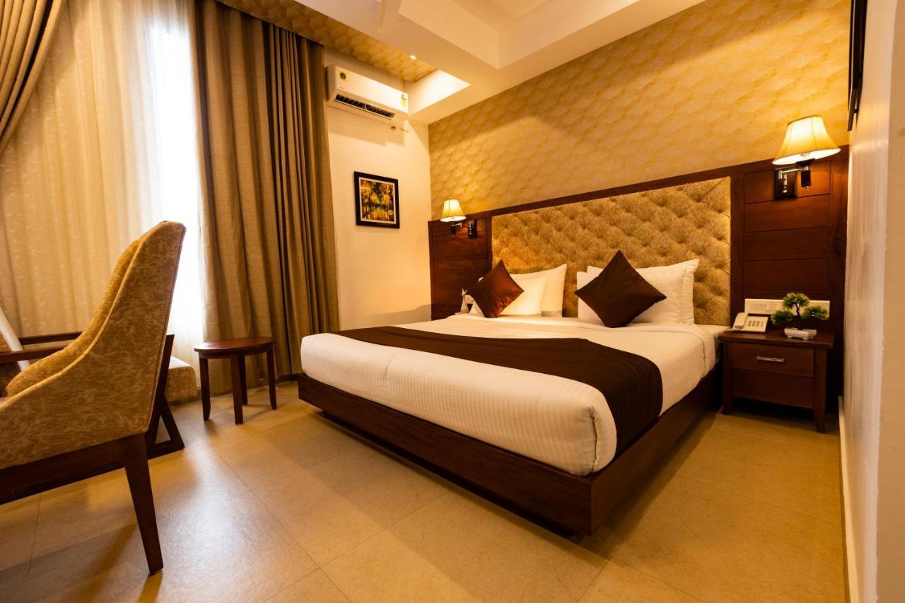 Hotel Dev Residency Thiruvananthapuram Exterior foto